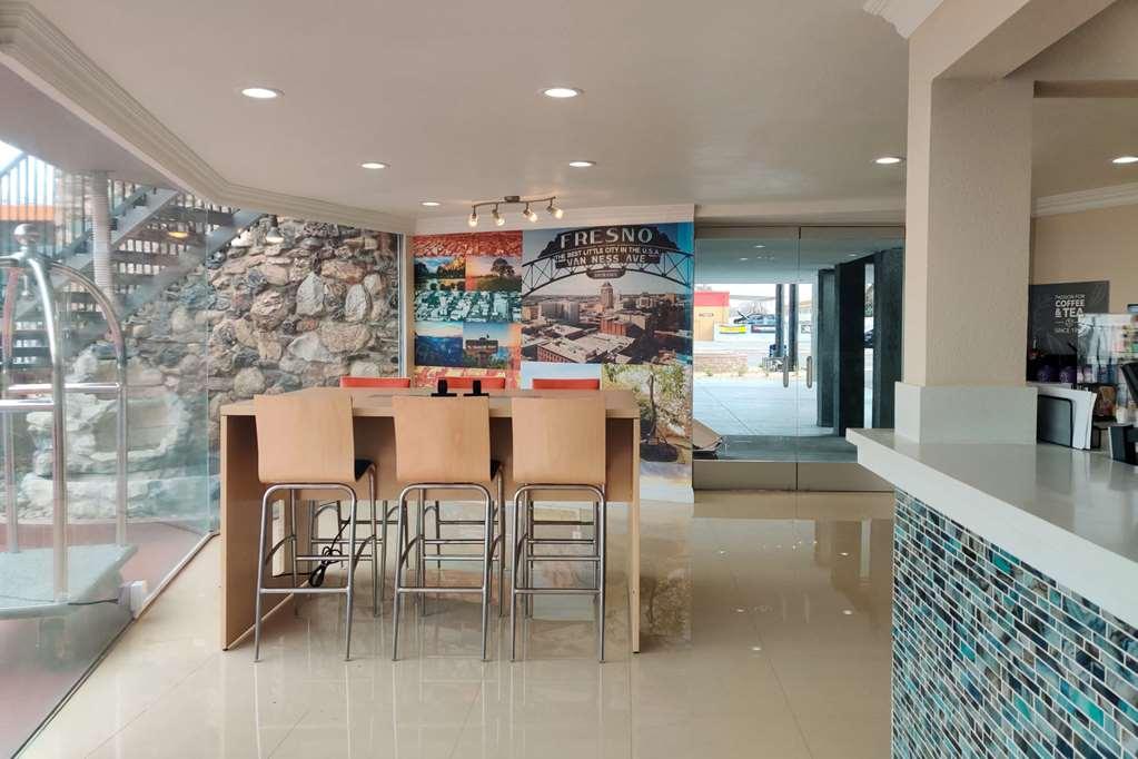 Готель Clarion Pointe Fresno Near Yosemite Інтер'єр фото